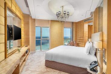 هتل The Venue Jeddah Corniche