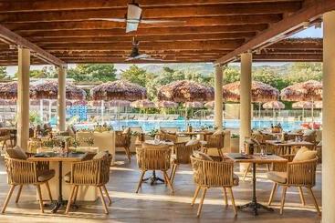 هتل Valamar Tirena