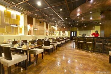 Waterfront Cebu City Hotel & Casino