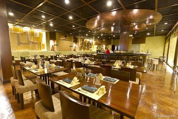Waterfront Cebu City Hotel & Casino