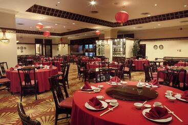Waterfront Cebu City Hotel & Casino