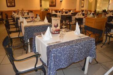 La Quinta Park Suites & Spa - Santa Ursula