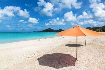 استراحتگاه Jolly Beach Antigua   All Inclusive