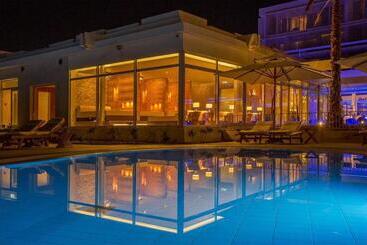 Solaris Hotel Jure