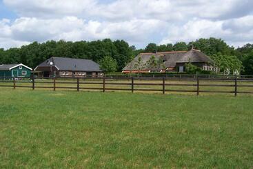 B&b Farmhouse De Loksheuvel