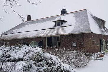 B&b Farmhouse De Loksheuvel