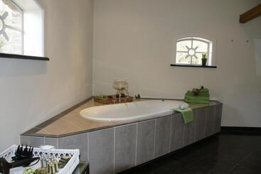 B&b Farmhouse De Loksheuvel