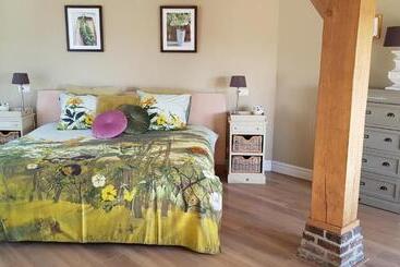 B&b Farmhouse De Loksheuvel