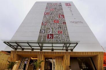 هتل Imperial Heights