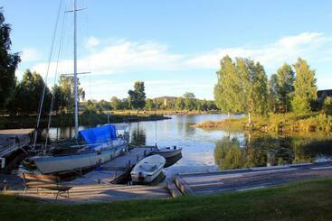 هتل Ljusnefors Camping
