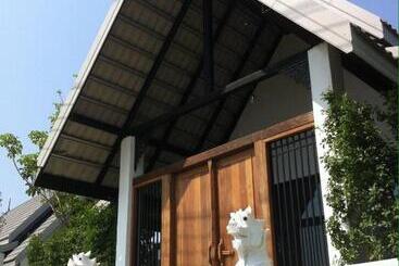 호텔 Me2 Singhamuntra Resort Kamphaengsaen