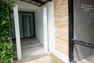 호텔 Me2 Singhamuntra Resort Kamphaengsaen