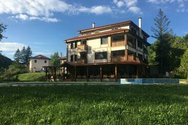 پانسیون Guest House Valevtsi
