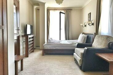پانسیون Guest House Valevtsi