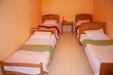 B&b Sunrise House Aygavan