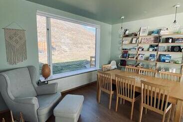 تختخواب و صبحانه Guesthouse Stekkaból