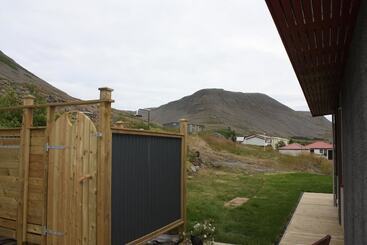 تختخواب و صبحانه Guesthouse Stekkaból