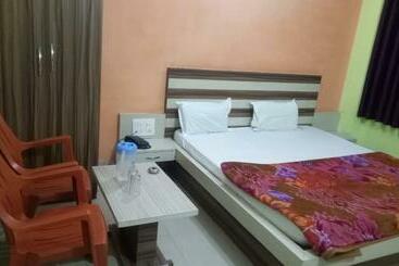 Ditto Room Hotel Kartik, Deoghar