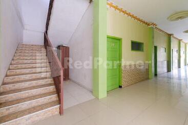 هتل Homestay Hj Suharti Natar Lampung Redpartner