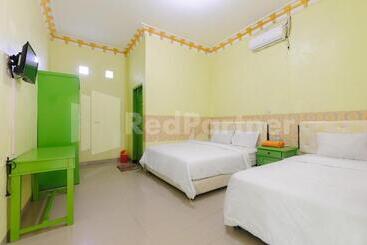 هتل Homestay Hj Suharti Natar Lampung Redpartner