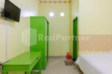هتل Homestay Hj Suharti Natar Lampung Redpartner