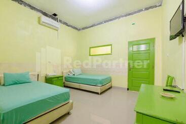 هتل Homestay Hj Suharti Natar Lampung Redpartner