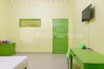 هتل Homestay Hj Suharti Natar Lampung Redpartner