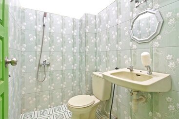 هتل Homestay Hj Suharti Natar Lampung Redpartner
