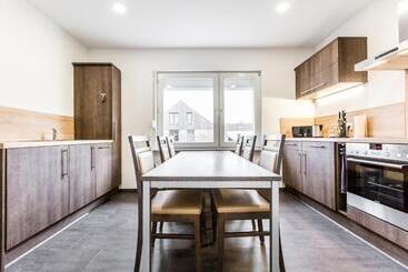 פנסיון Deluxe Haus Glessen   Zentral Zu Köln!