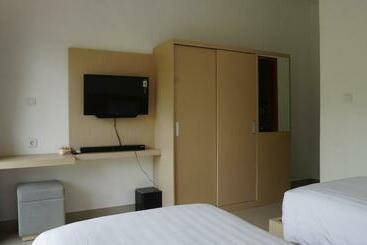 پانسیون Artaloka Hotel & Restaurant