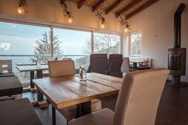 تختخواب و صبحانه Natura Glamping