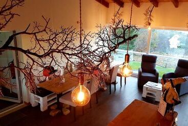 تختخواب و صبحانه Natura Glamping