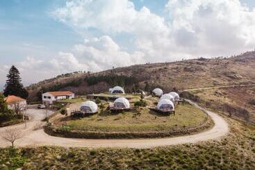 تختخواب و صبحانه Natura Glamping