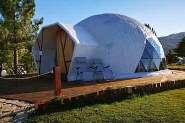 تختخواب و صبحانه Natura Glamping