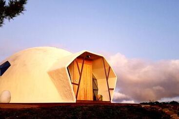 تختخواب و صبحانه Natura Glamping
