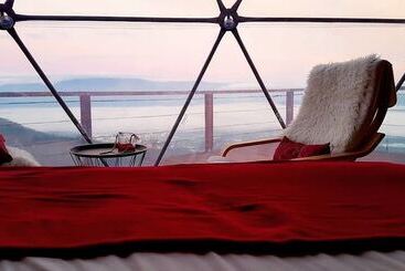 تختخواب و صبحانه Natura Glamping