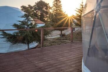 تختخواب و صبحانه Natura Glamping
