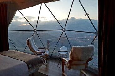 تختخواب و صبحانه Natura Glamping