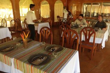 هتل Amazon Garden Ecolodge