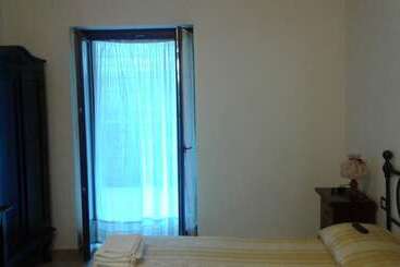 هتل روستایی Agriturismo Le Acacie