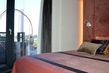 On Suites Sevilla Apartments Designed For Adults