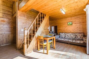 هتل Longbeach Pension