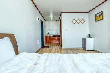هتل Sea Dragon Pension