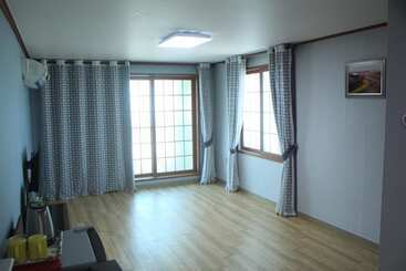 هتل Sea Dragon Pension