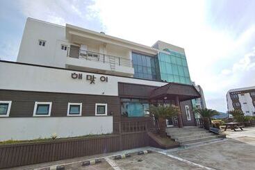 هتل Seongsan Sunrise Pension