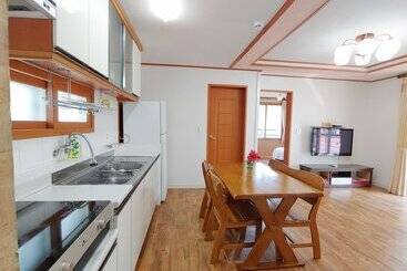 هتل Seongsan Sunrise Pension