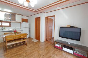 هتل Seongsan Sunrise Pension