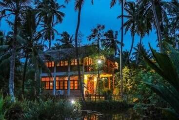 Milkyway Holiday Resort