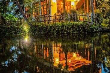 Milkyway Holiday Resort