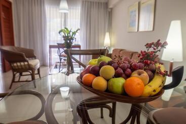 هتل Altamira Suites